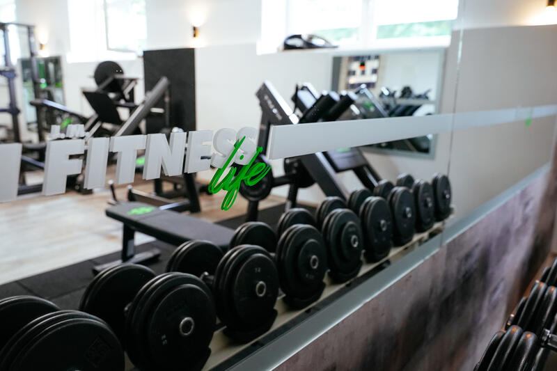 J.M. Fitness Life Logo im Studio