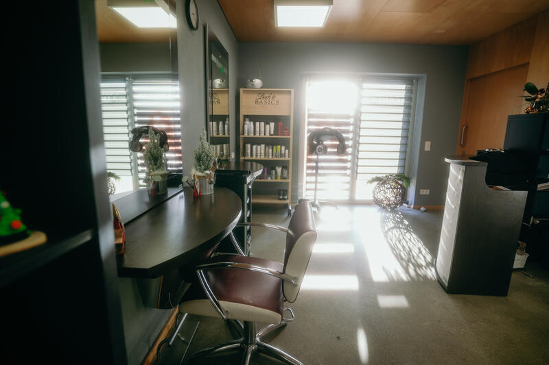 Friseurplatz mit Tageslicht